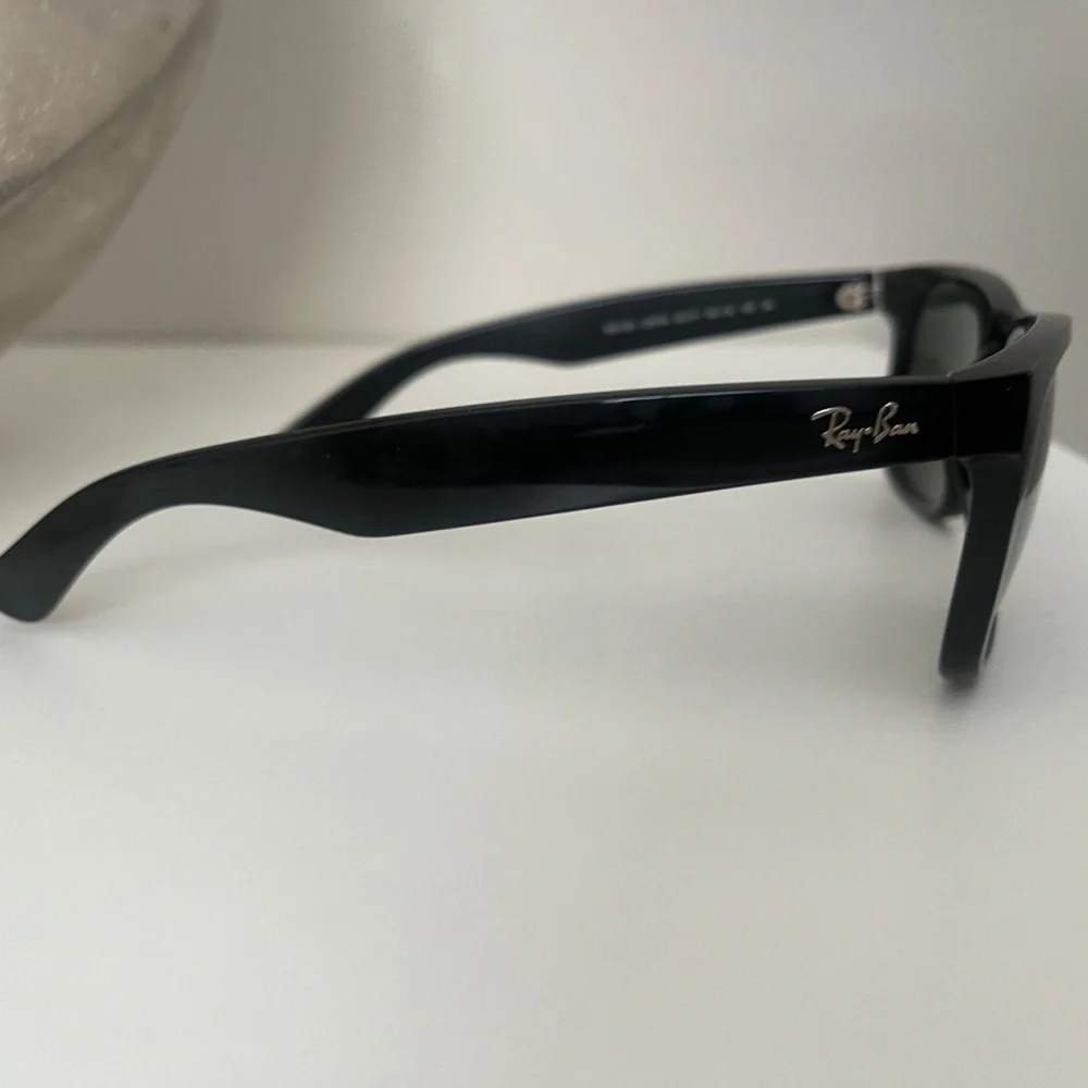 Ray ban sunglasses